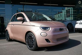 2023 Fiat 500e La Prima Auto MY23 Thumbnail