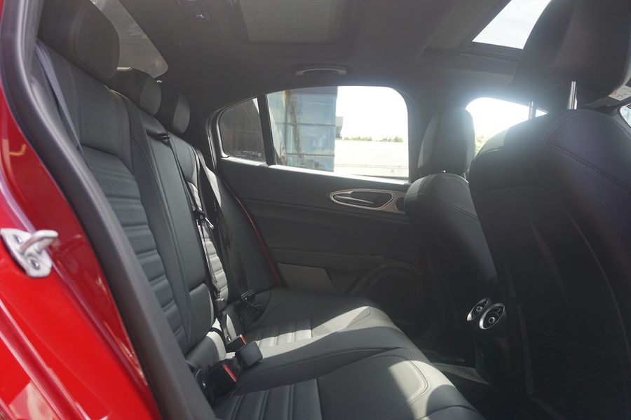 2023 Alfa Romeo Giulia Veloce Auto MY23 Photo 18